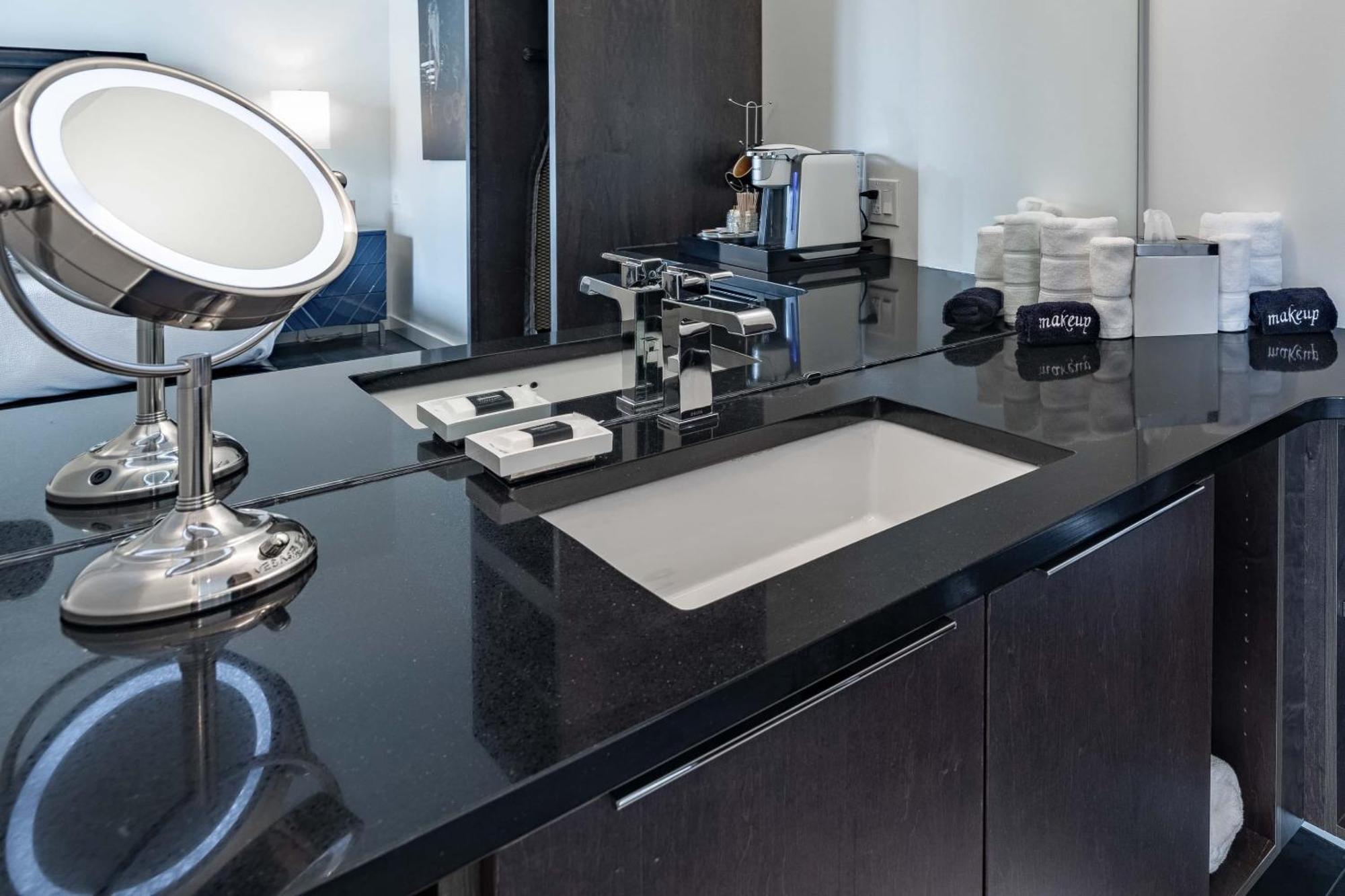 121 Hotel By Avantstay Chic Modern Hotel In 내슈빌 외부 사진