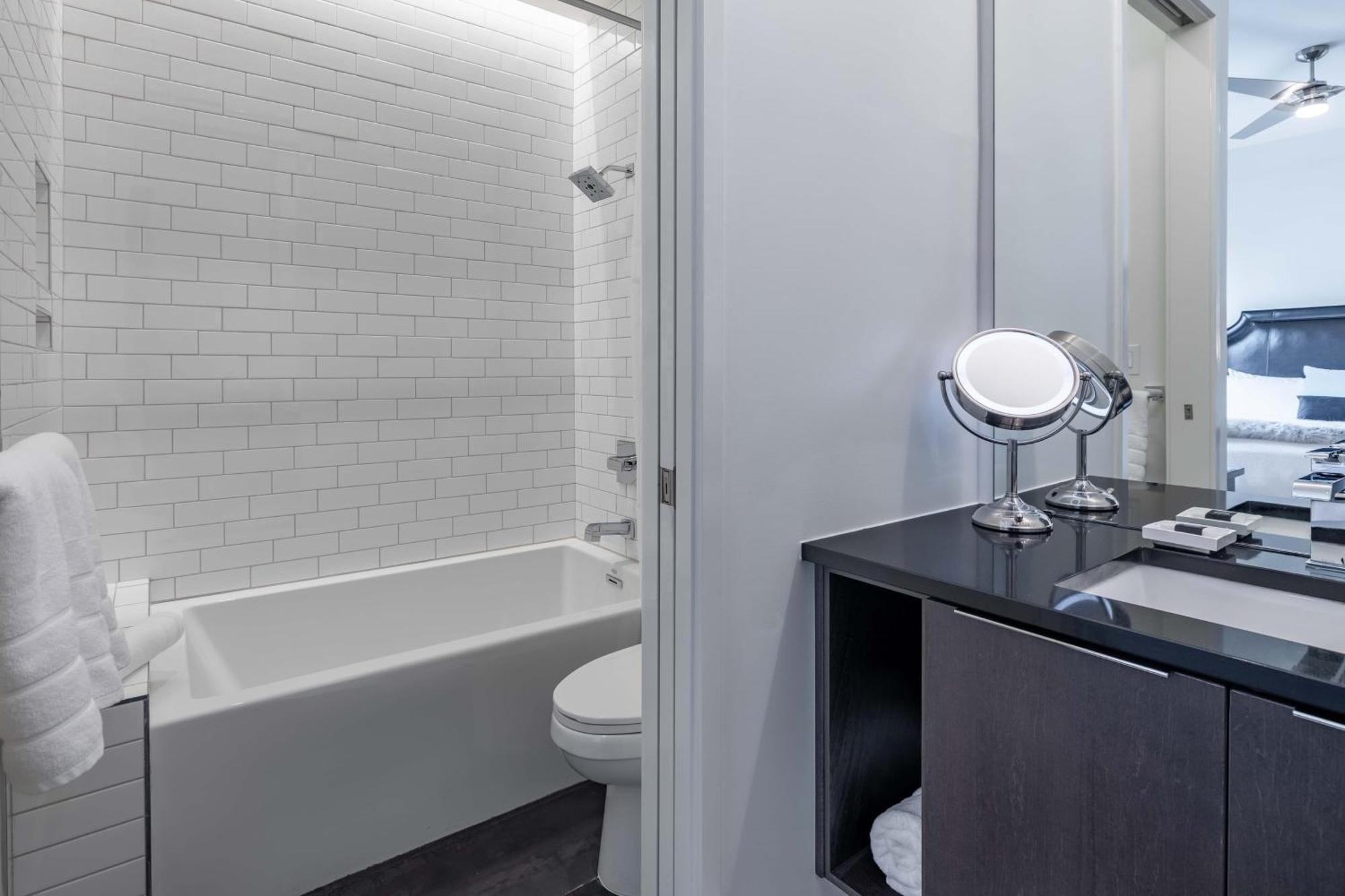 121 Hotel By Avantstay Chic Modern Hotel In 내슈빌 외부 사진